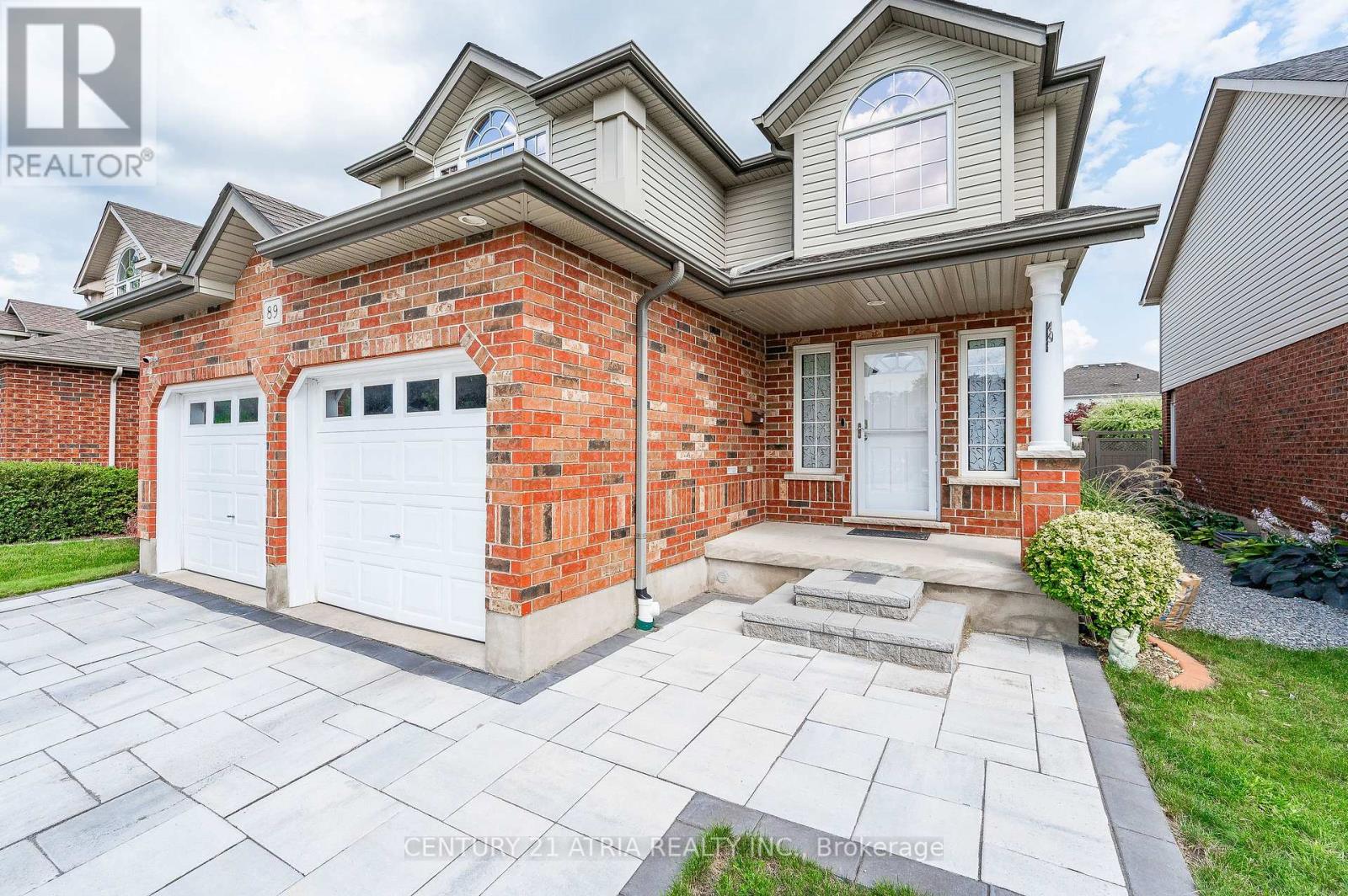 89 WINIFRED ST