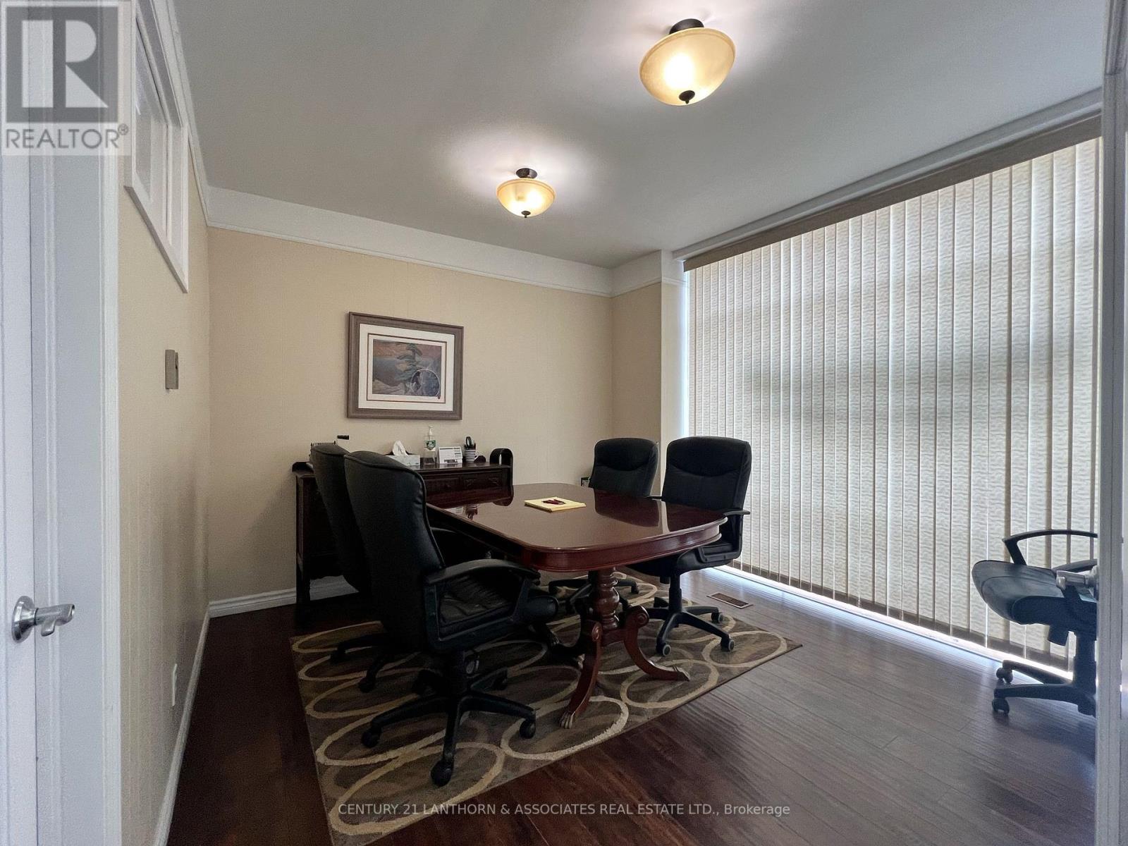 316 PICTON MAIN ST