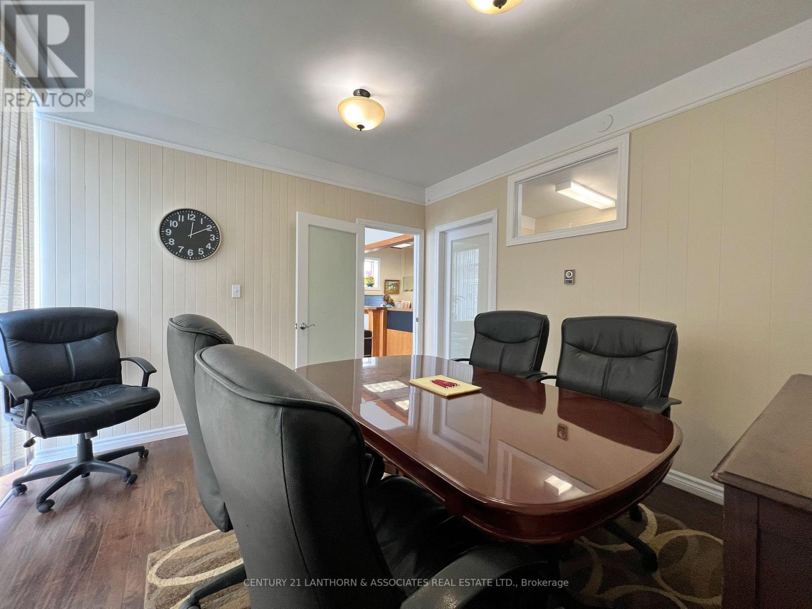 316 PICTON MAIN ST