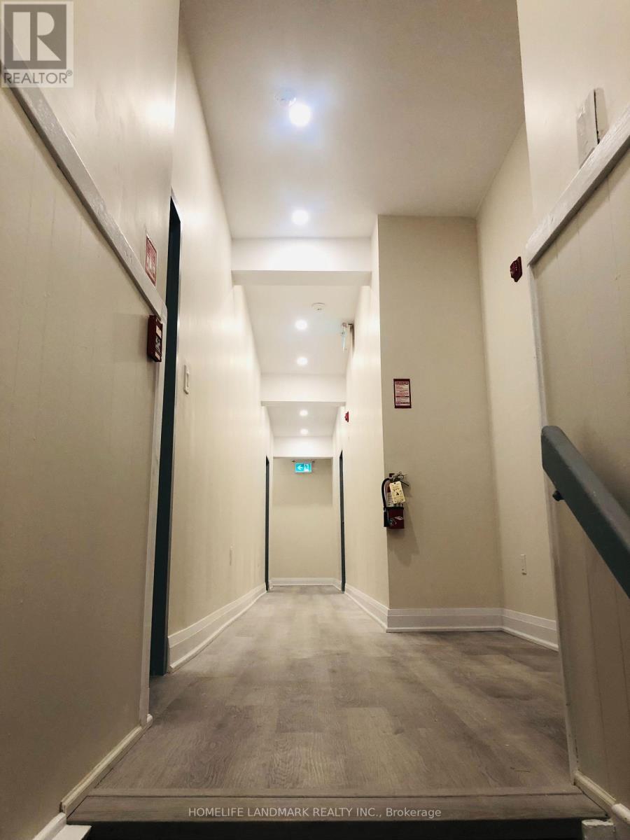 #204 -24 JAMES ST, #204