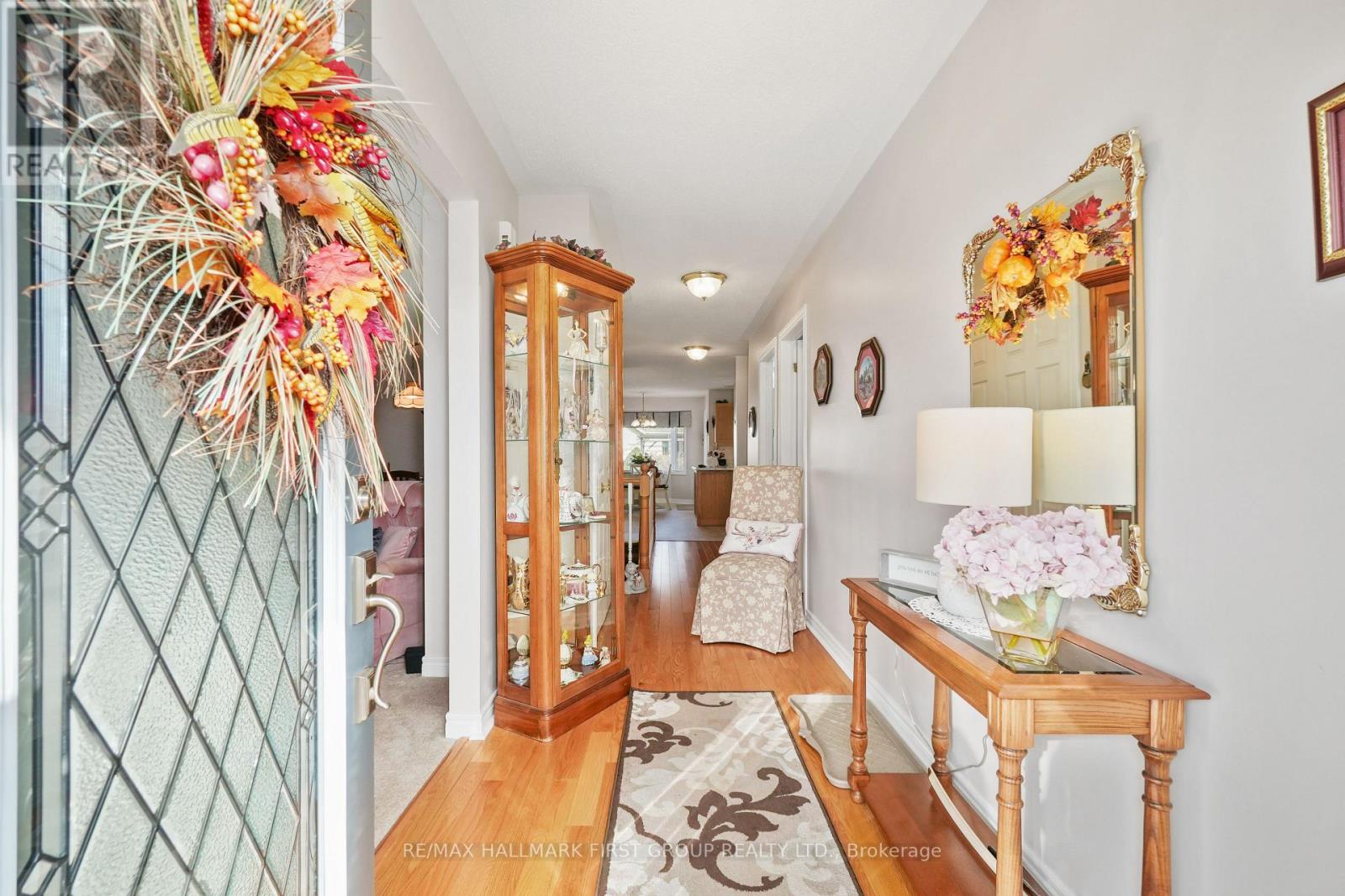 21 LOCKWOOD DR