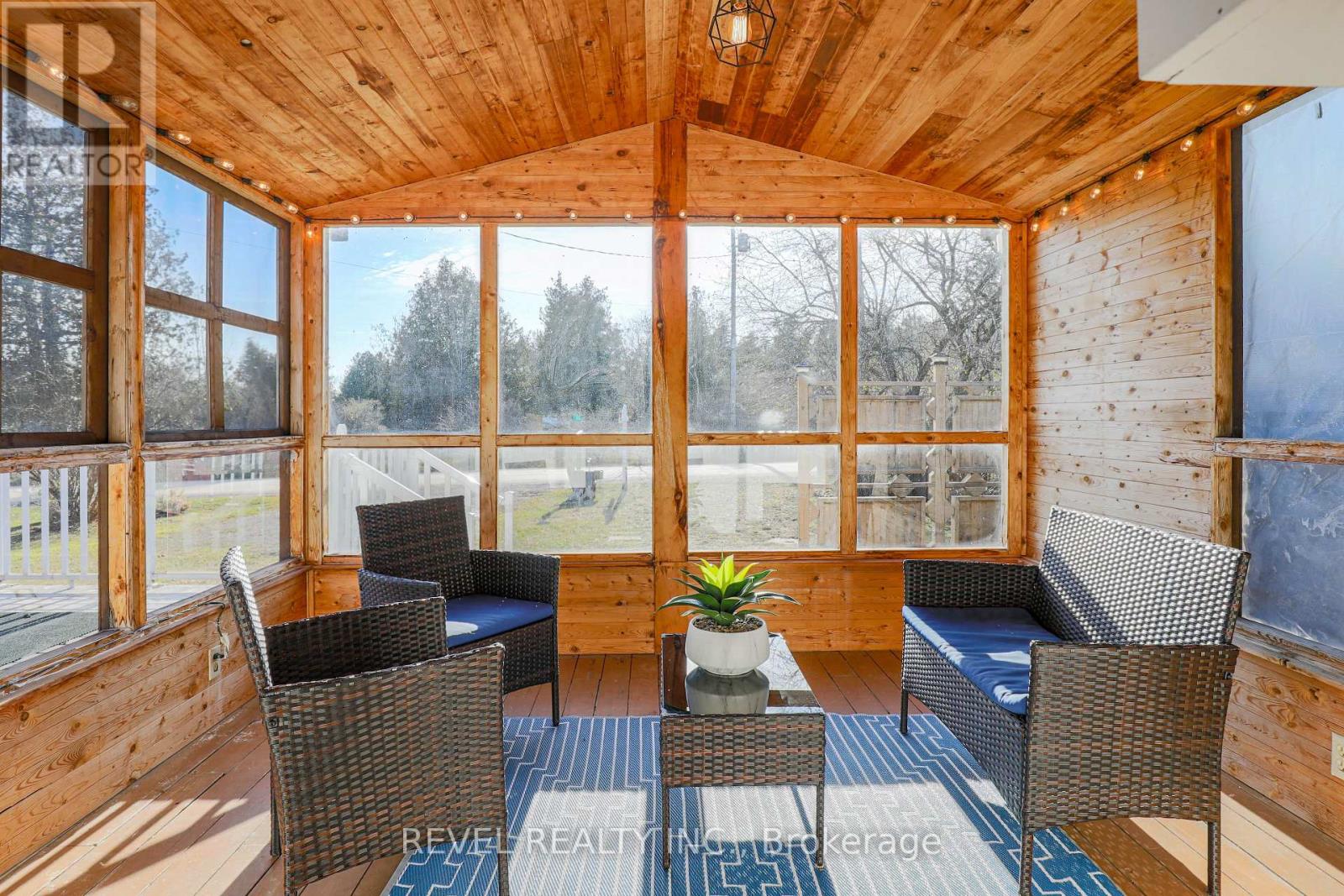 25 LAKEVIEW COTTAGE RD