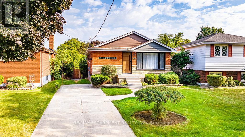 21 NOVA DR