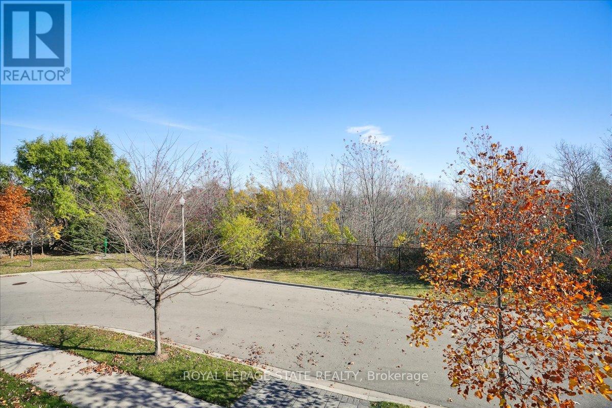 58 GREENSTEM CRES