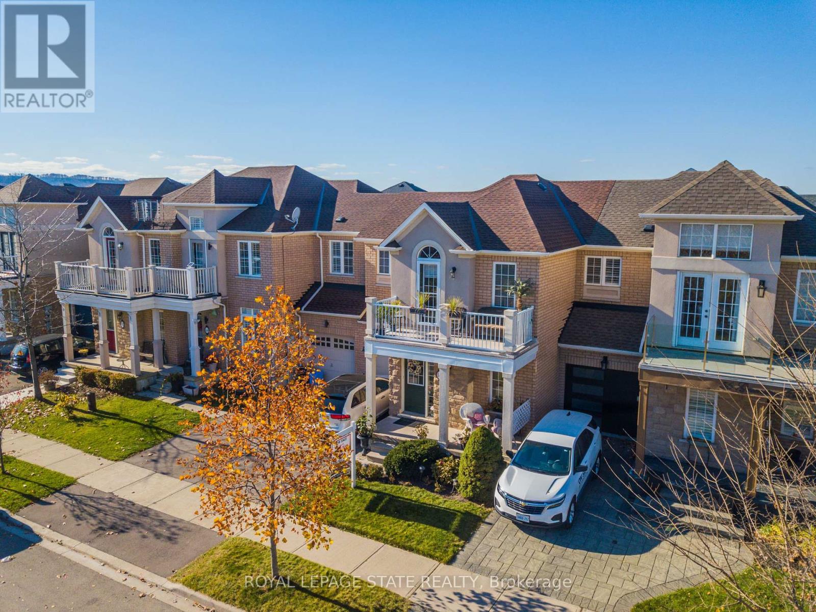 58 GREENSTEM CRES