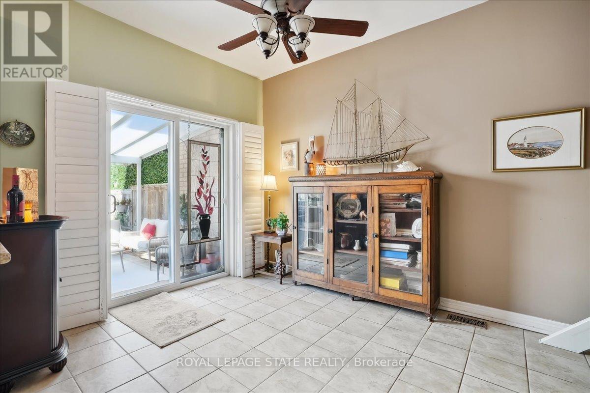 58 GREENSTEM CRES