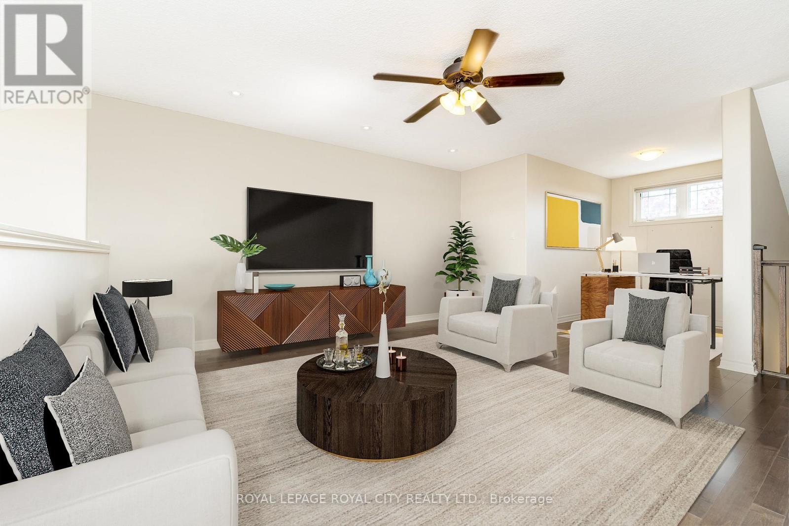 #19 -12 ANNMOORE CRES, #19