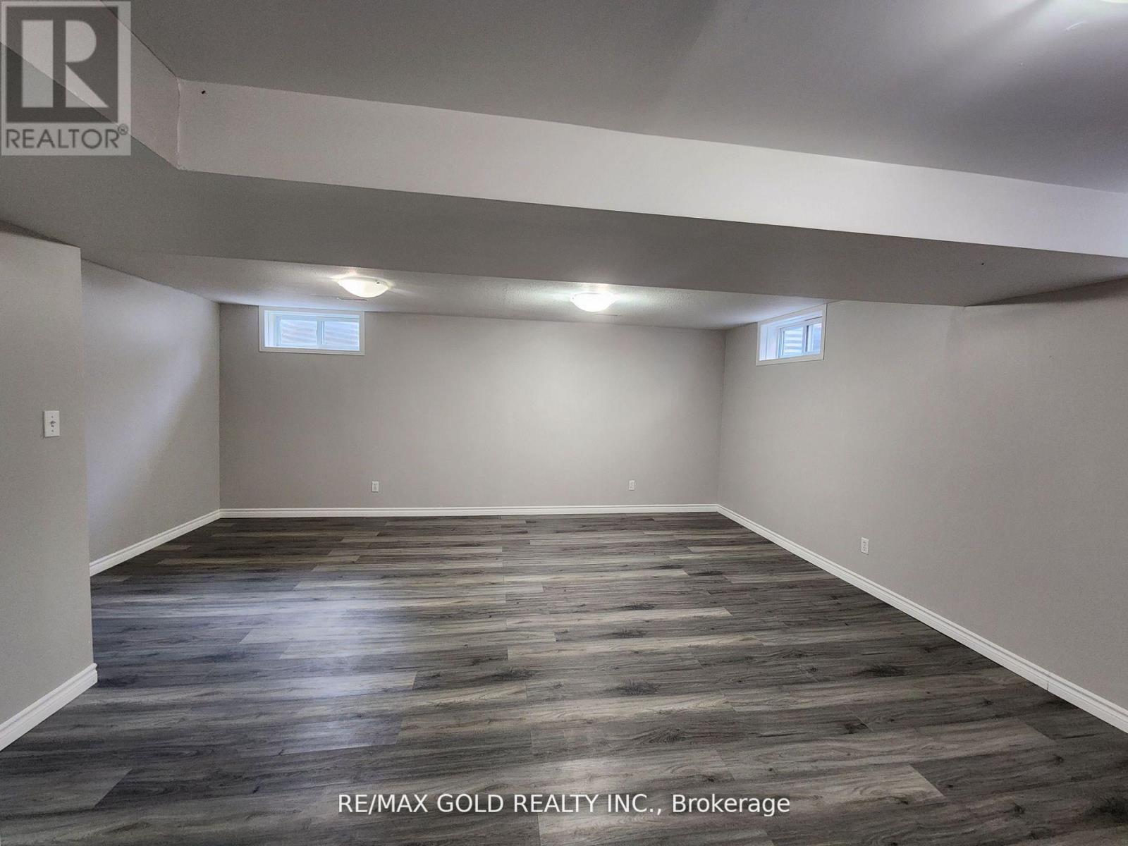 24 WATERCRESS CRT