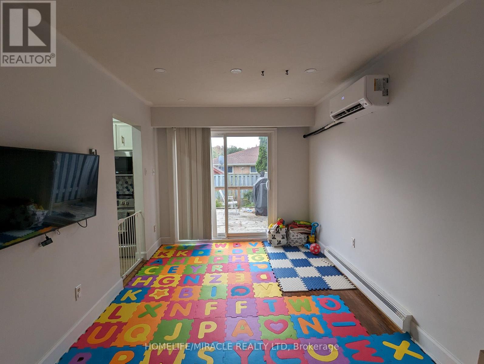 53 RALGREEN CRES