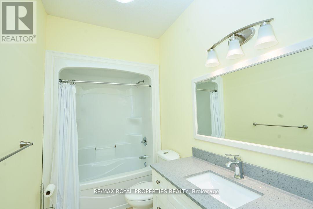 #61 -70 TANOAK DR, #61