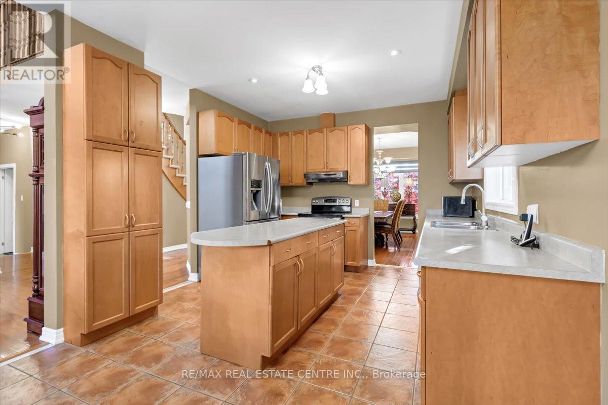 100 BRIDGENORTH CRES