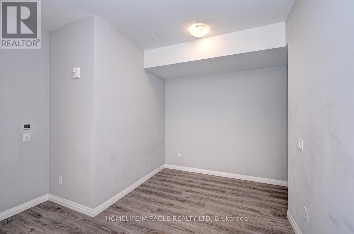 #401 -108 GARMENT ST, #401