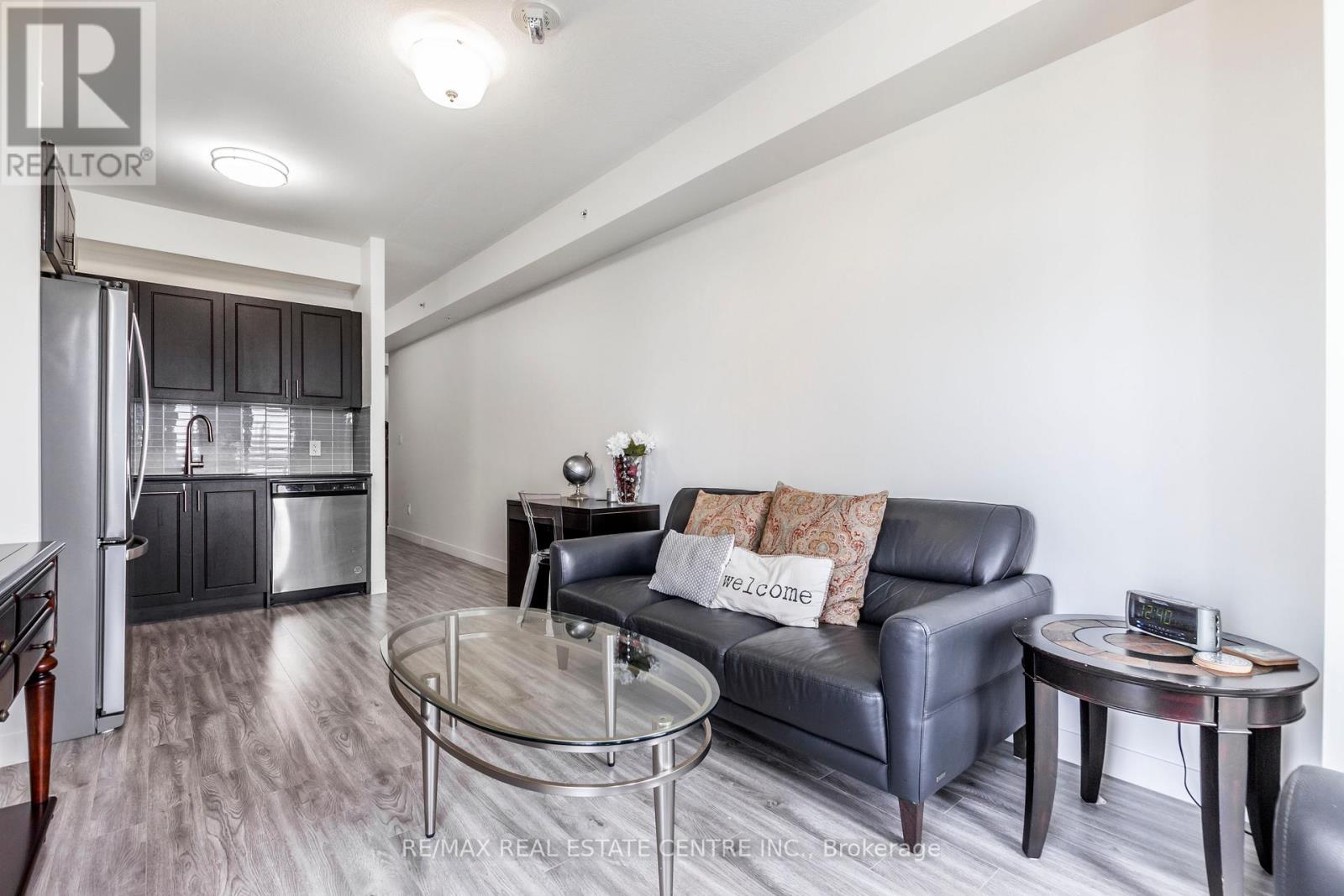 #708 -128 KING ST N, #708