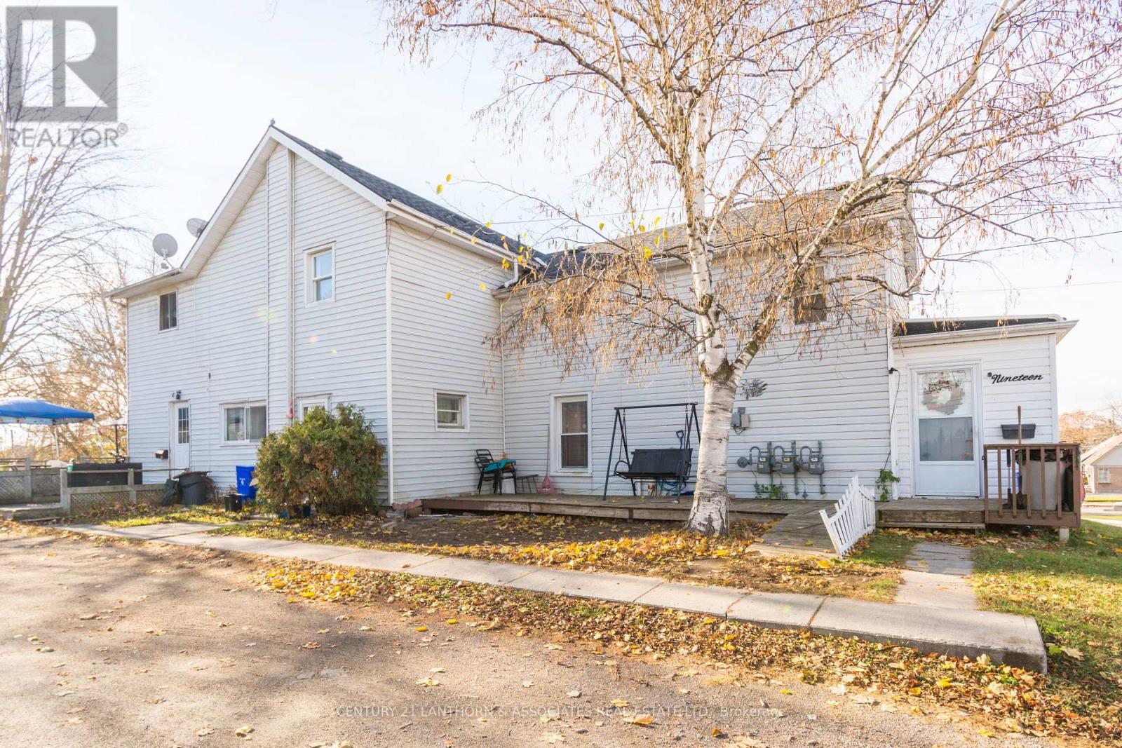 19 PRINGLE DR