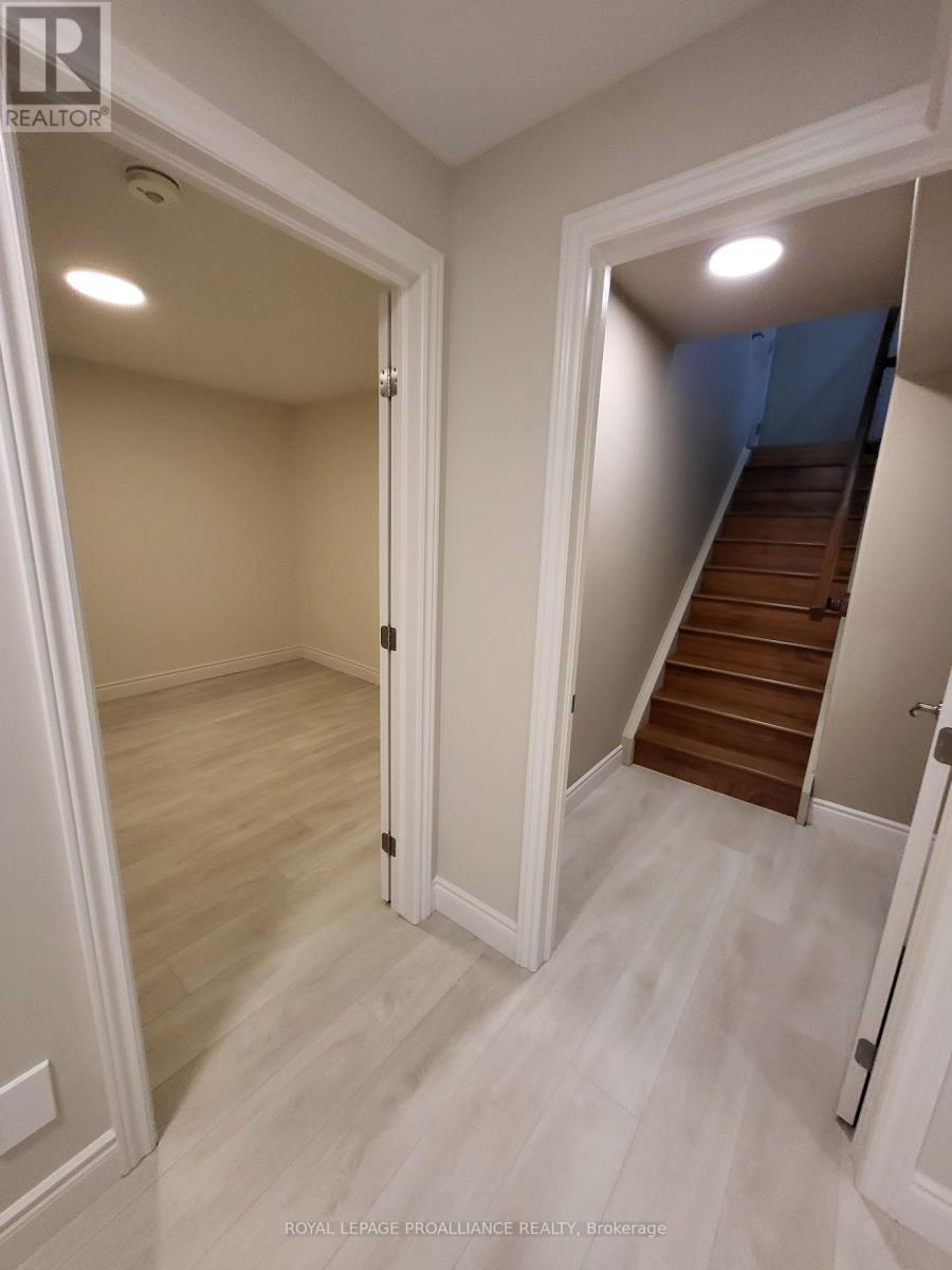 50 HANOVER CRT