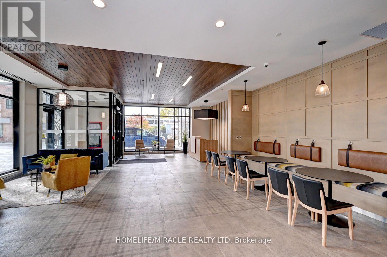 #401 -108 GARMENT ST, #401