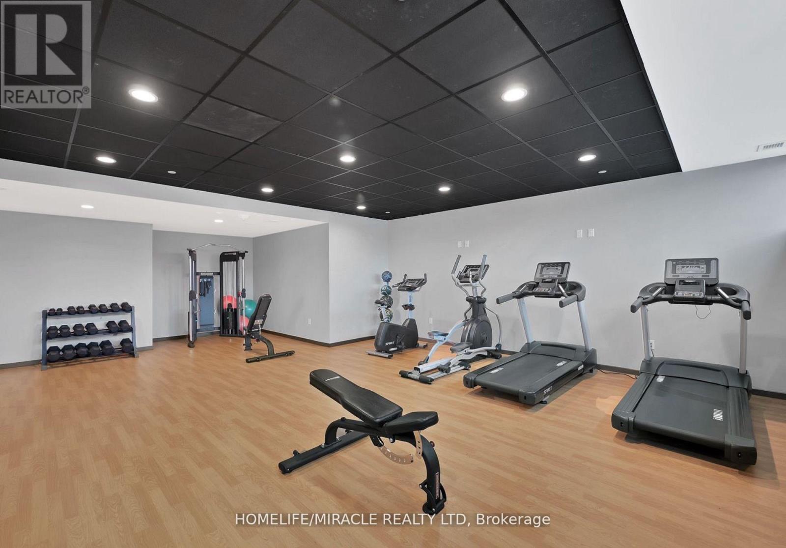 #401 -108 GARMENT ST, #401