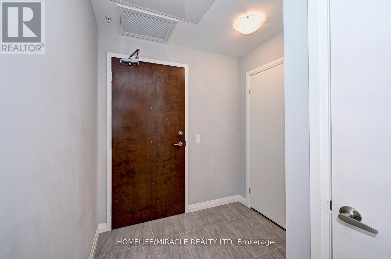 #401 -108 GARMENT ST, #401