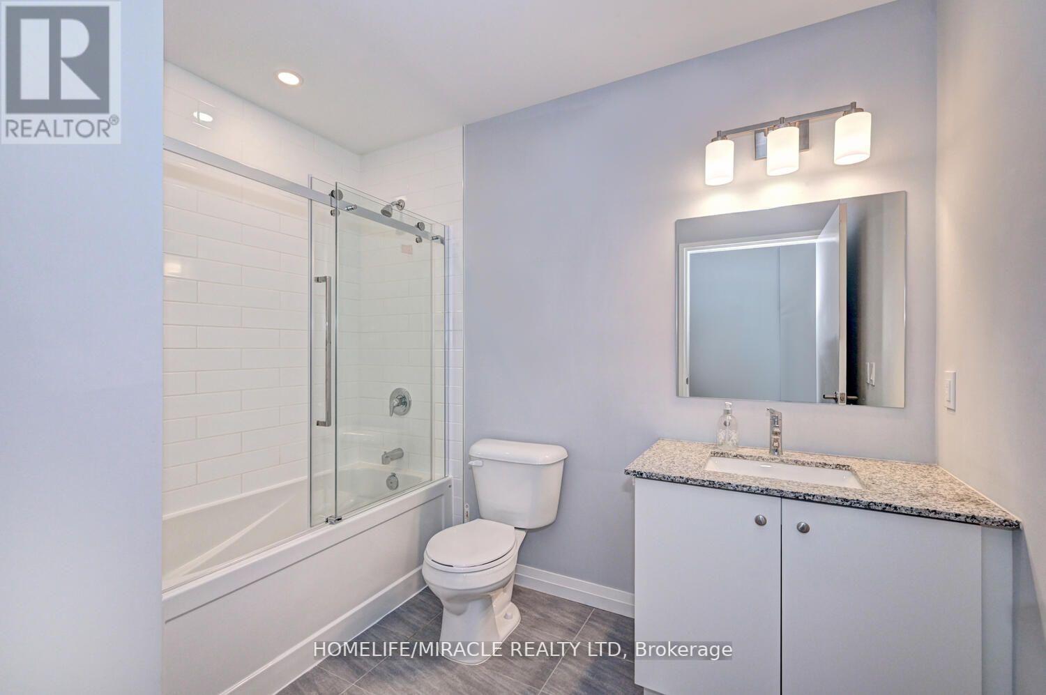 #401 -108 GARMENT ST, #401