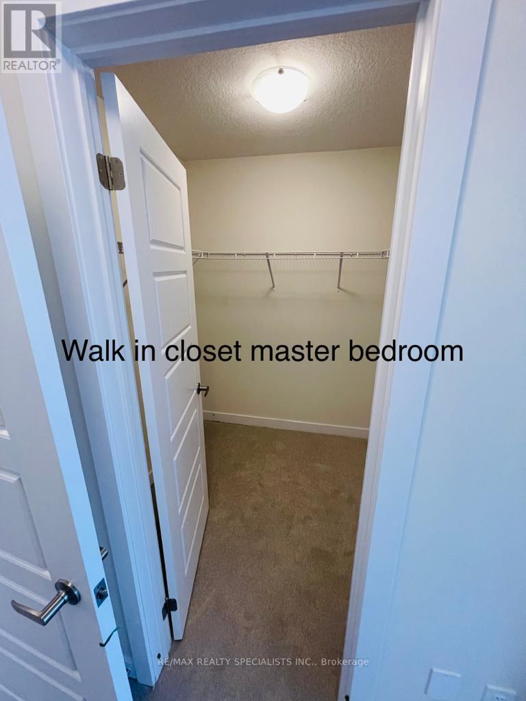 13 MONTEITH DR