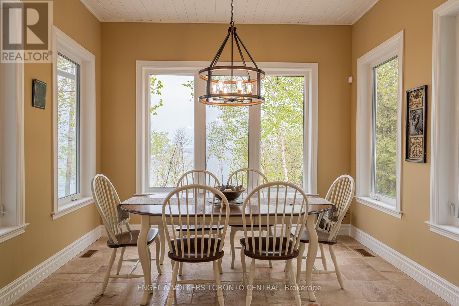 202 NAUTICAL LANE