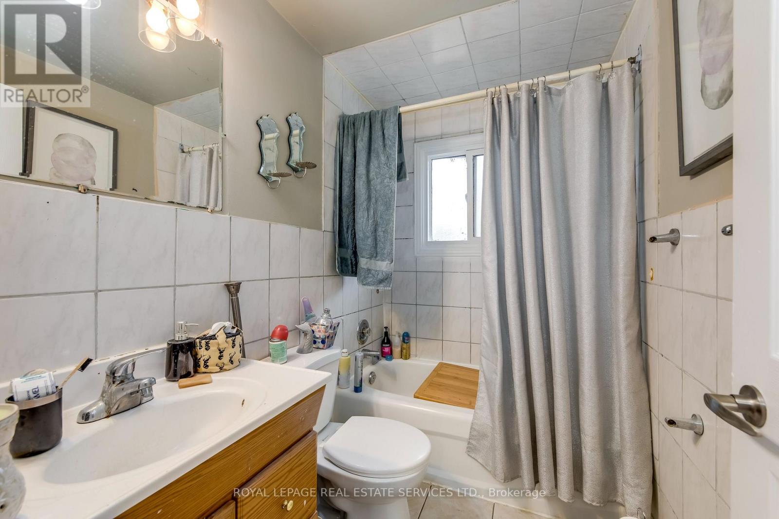 #22 -54 RIVERDALE DR, #22