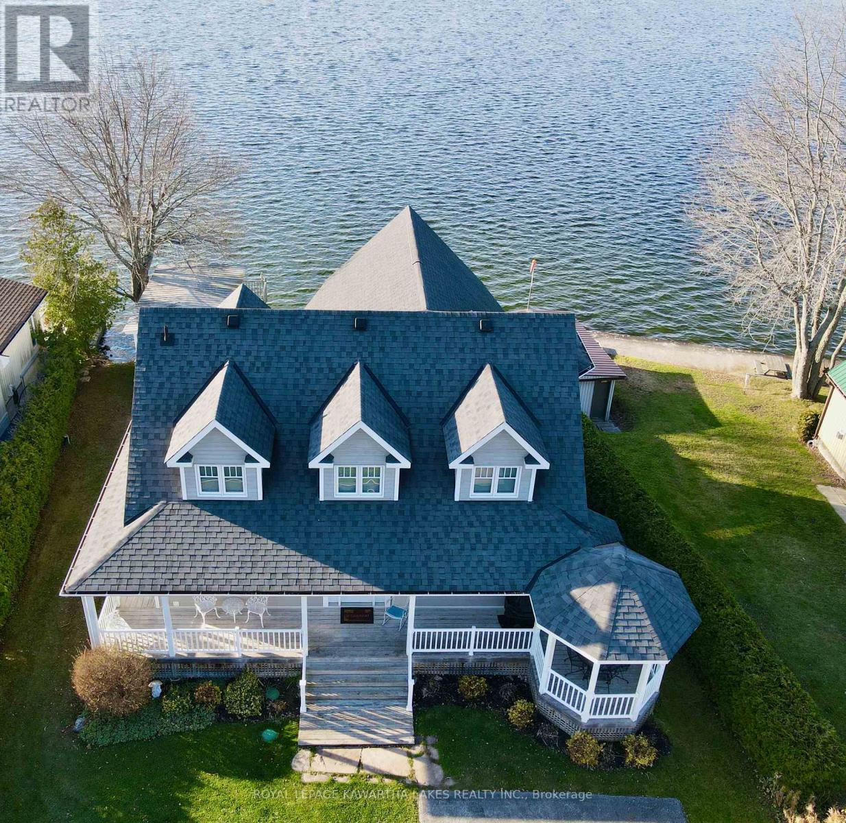 1425 KILLARNEY BAY RD