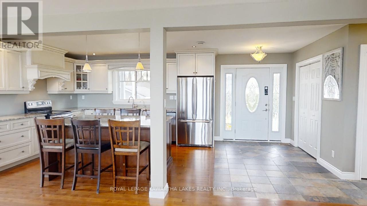 1425 KILLARNEY BAY RD