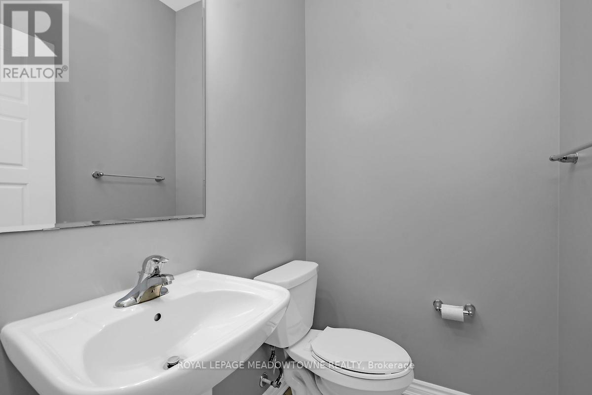 #62 -143 RIDGE RD, #62
