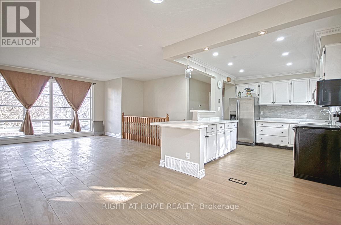 22 COLONIAL CRT