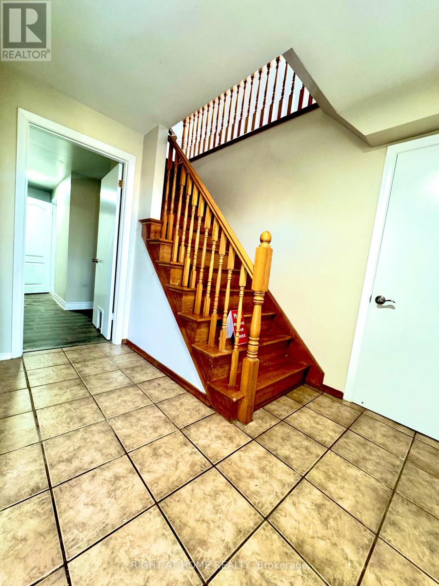 22 COLONIAL CRT