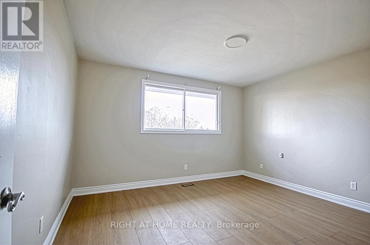 22 COLONIAL CRT