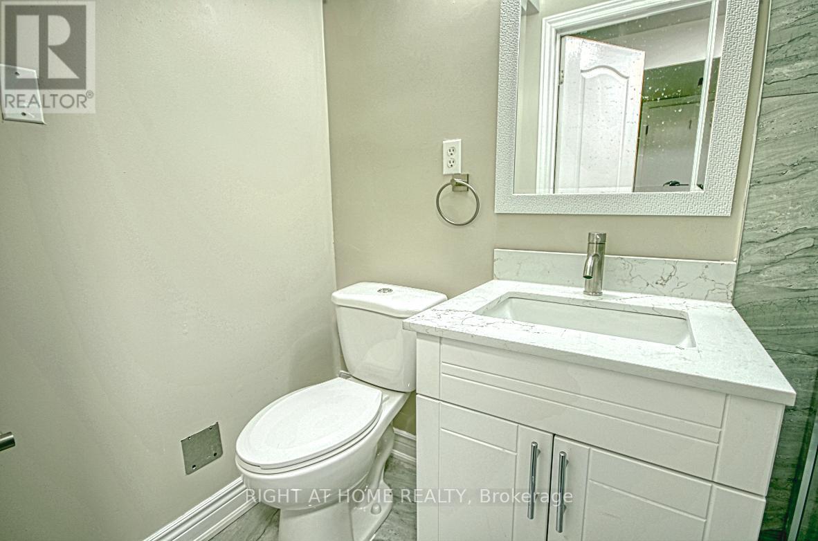 22 COLONIAL CRT