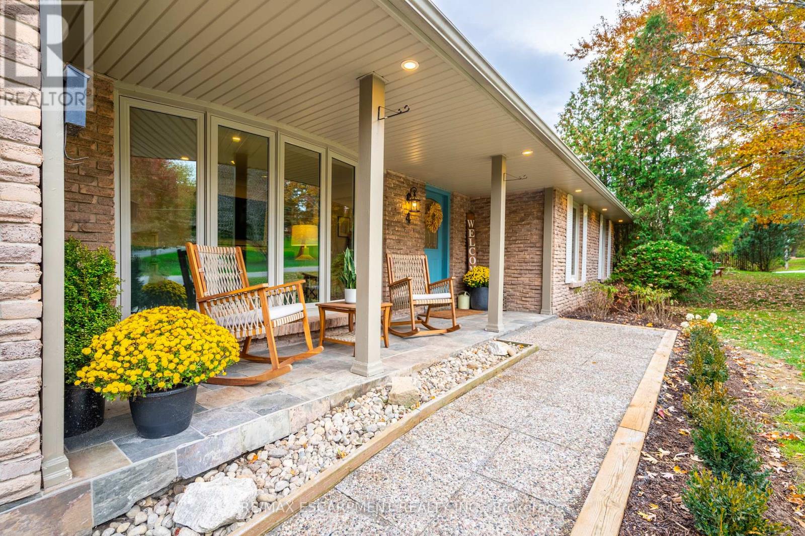 4 VALLEYDALE CRT