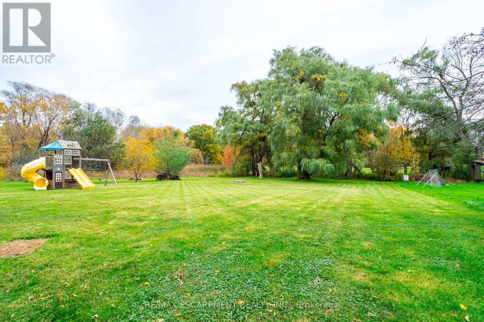 4 VALLEYDALE CRT