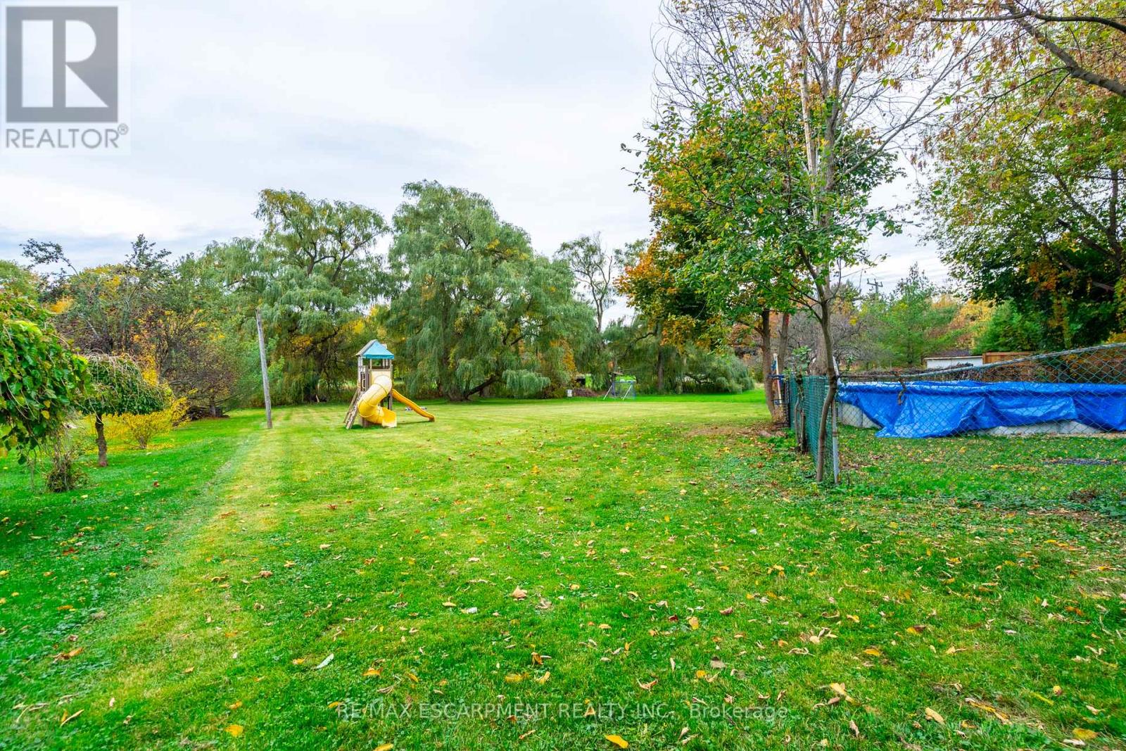 4 VALLEYDALE CRT