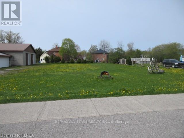 22 JOSEPH & LOT 8 PL70 ST