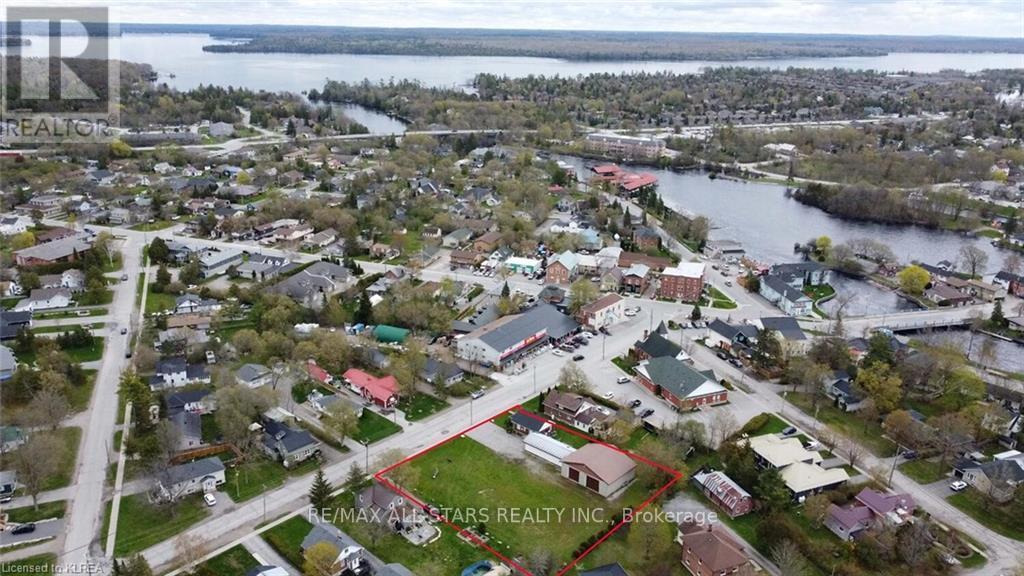 22 JOSEPH & LOT 8 PL70 ST