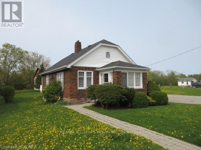 22 JOSEPH & LOT 8 PL70 ST