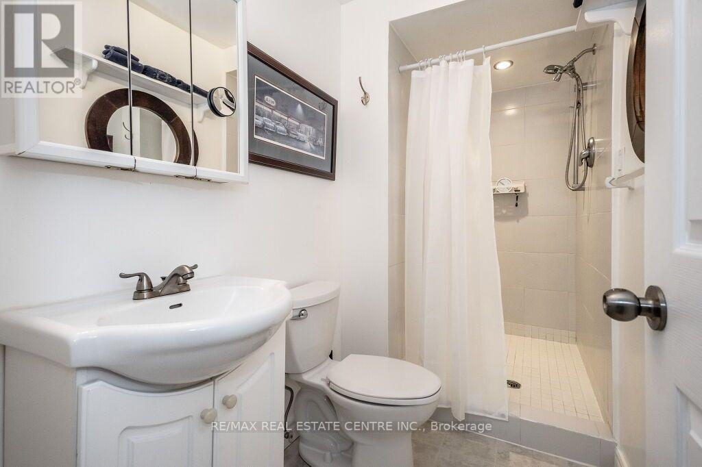 46 MCELDERRY RD