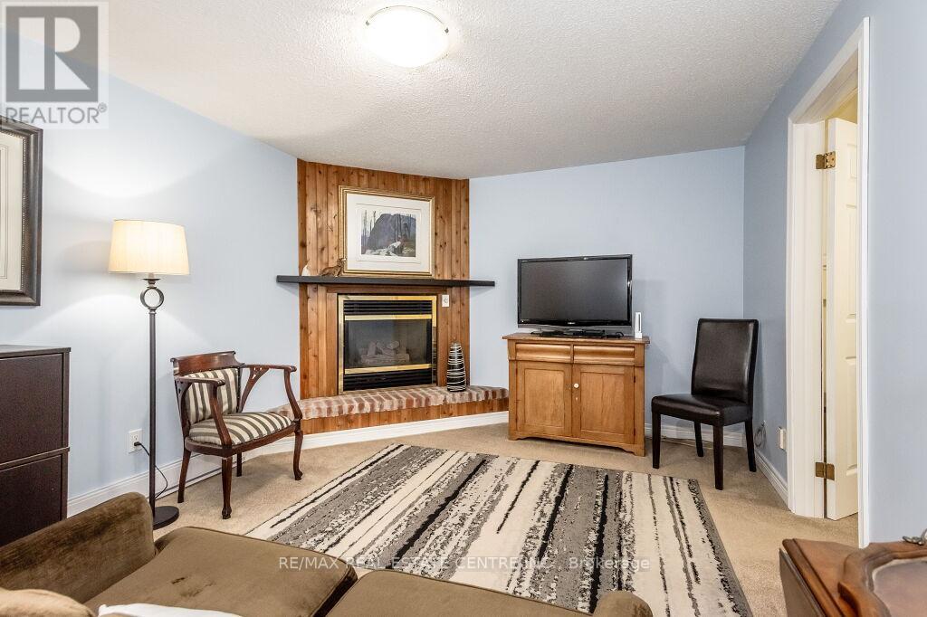 46 MCELDERRY RD