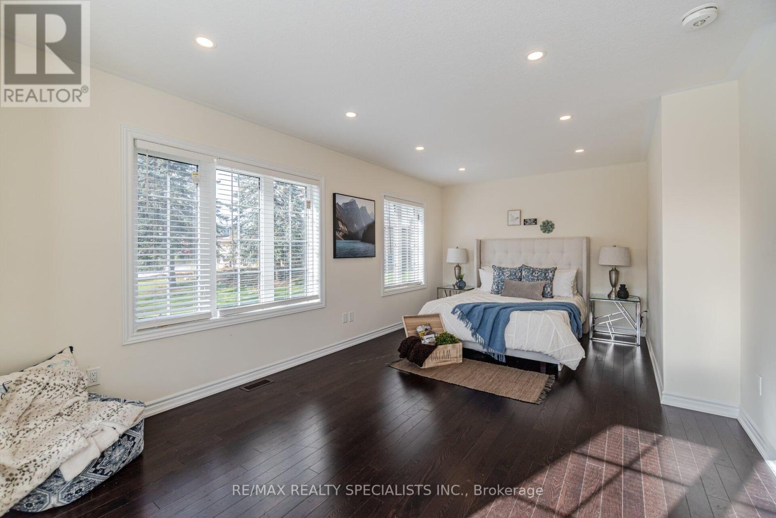 #1 -515 GARNER RD W, #1