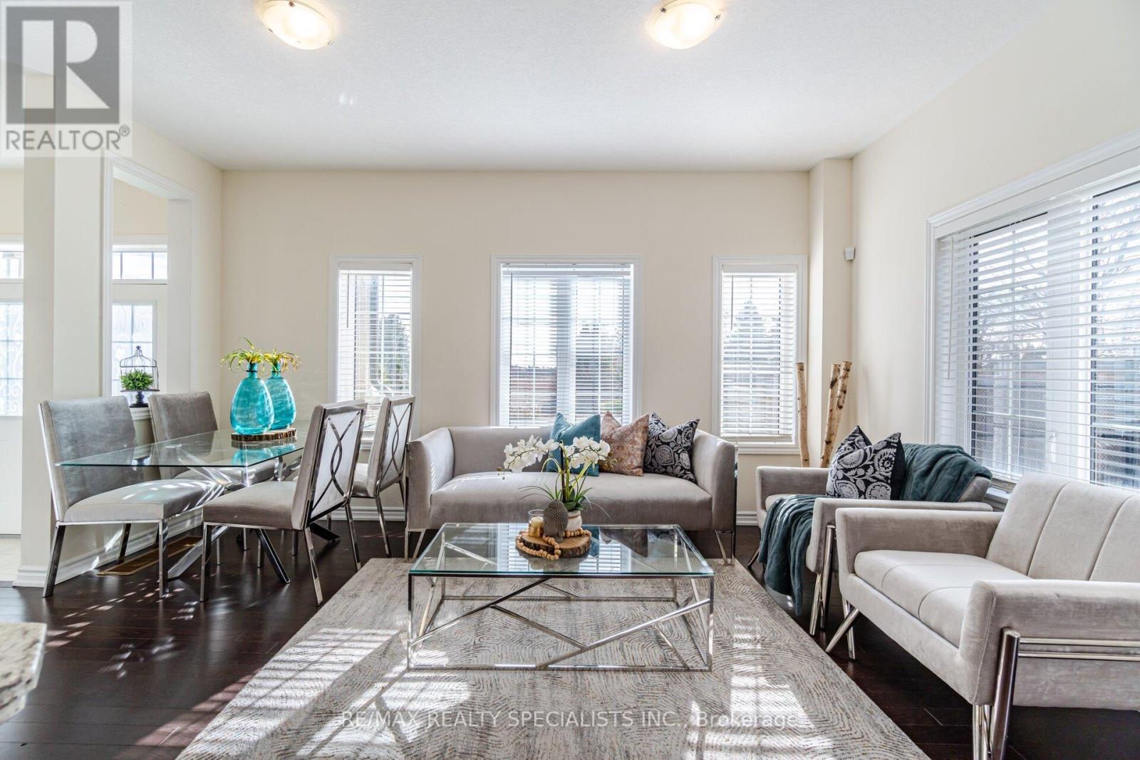 #1 -515 GARNER RD W, #1