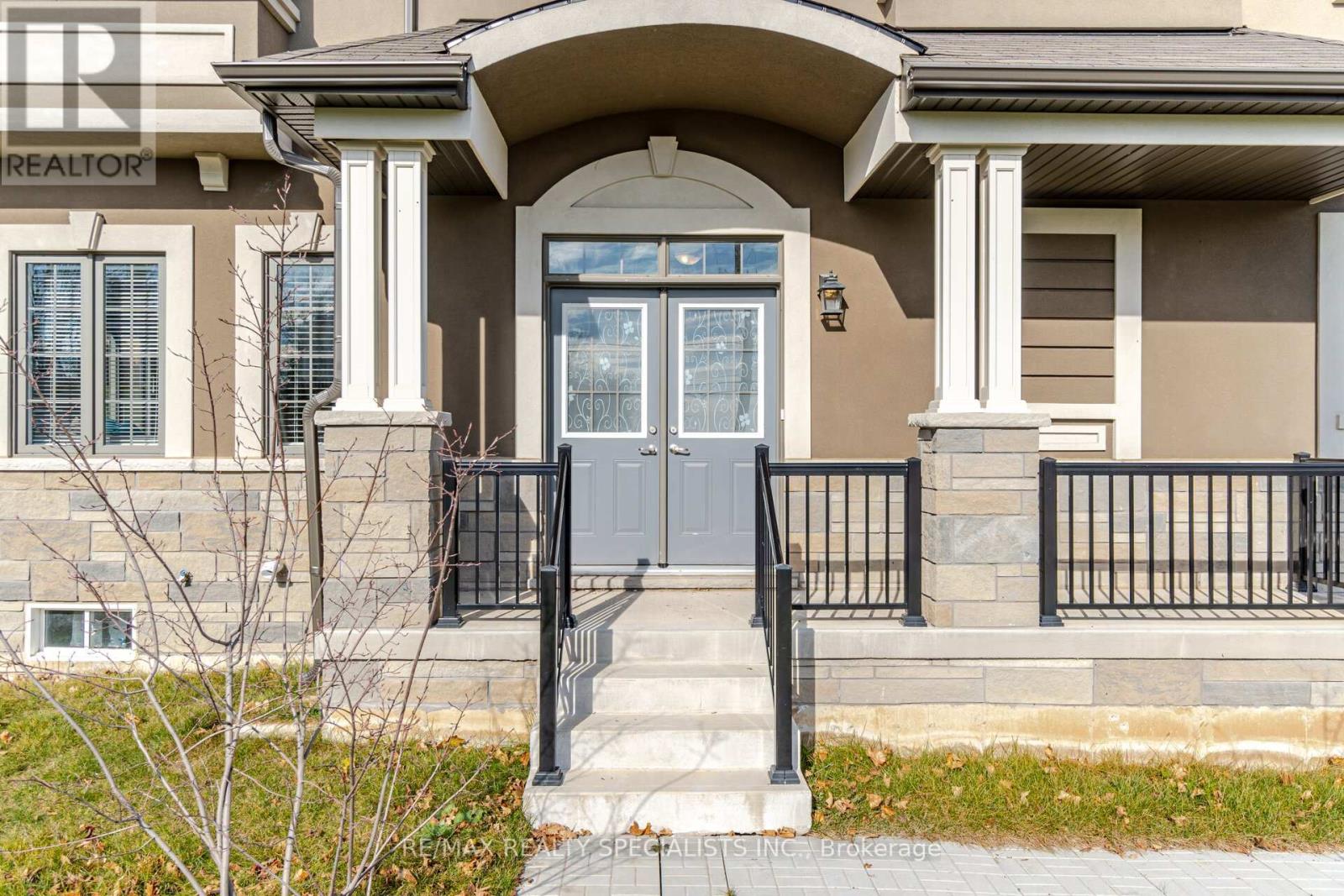 #1 -515 GARNER RD W, #1
