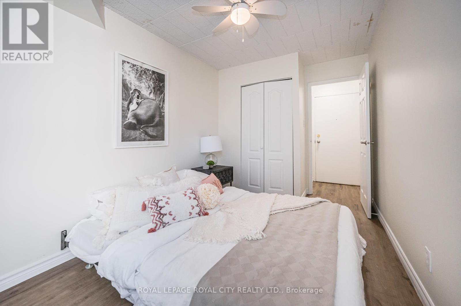 #103 -105 CONROY CRES, #103