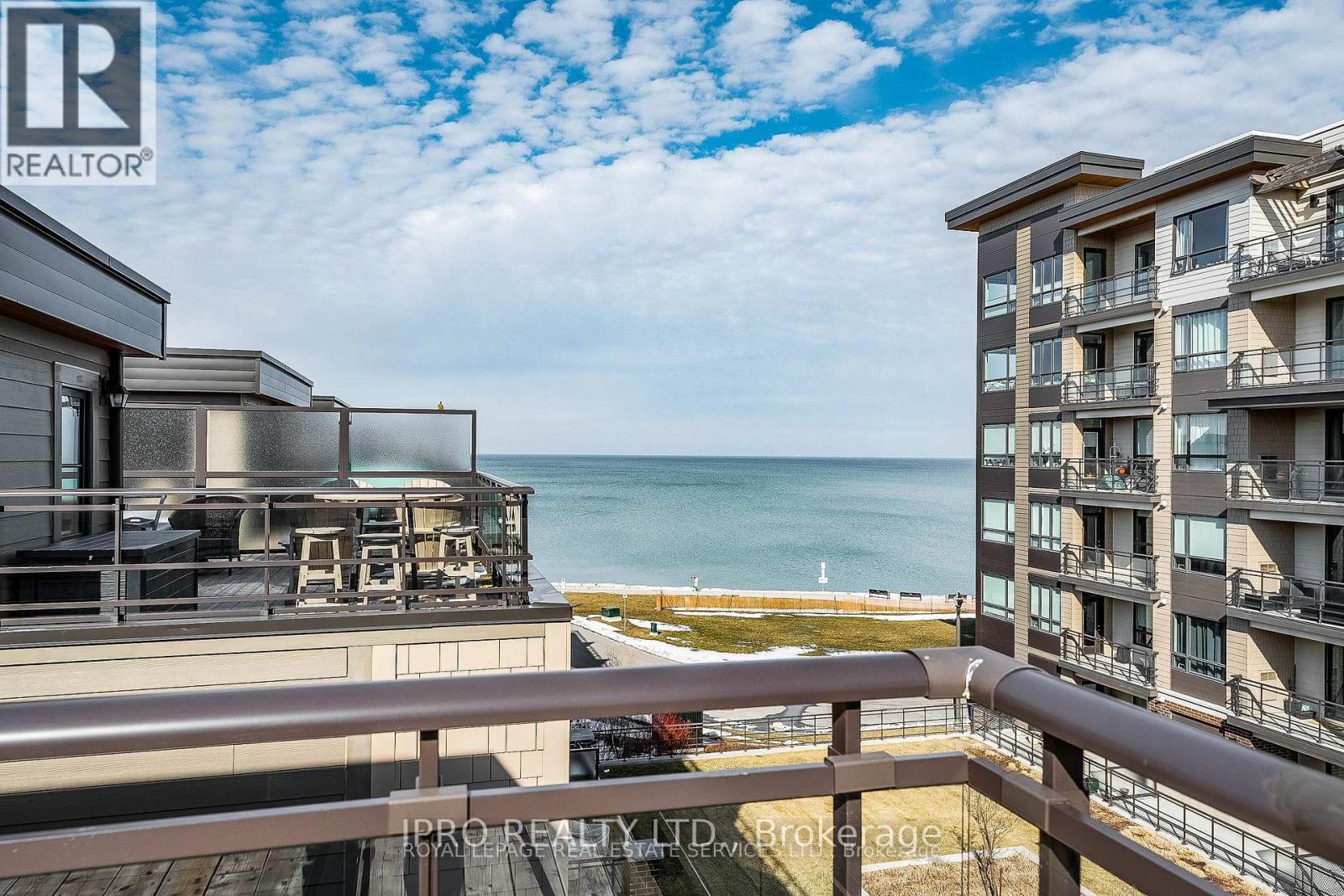 16 WATERVIEW LANE