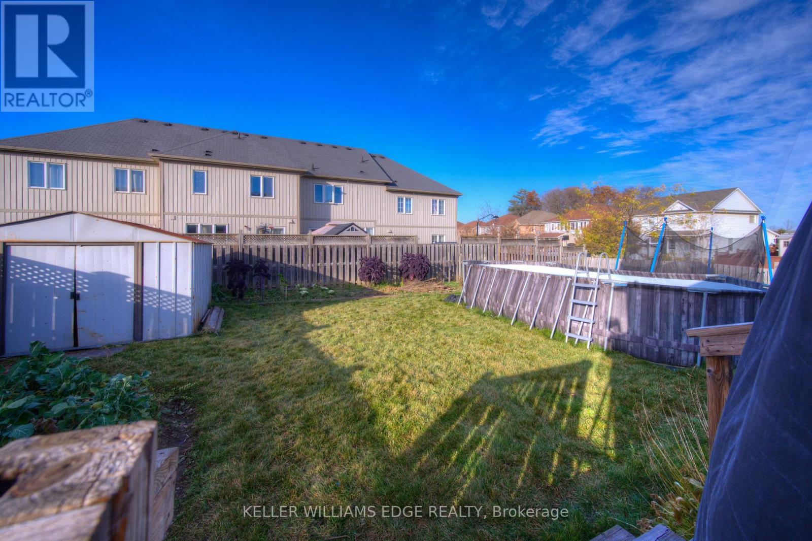 49 WALDIE CRES