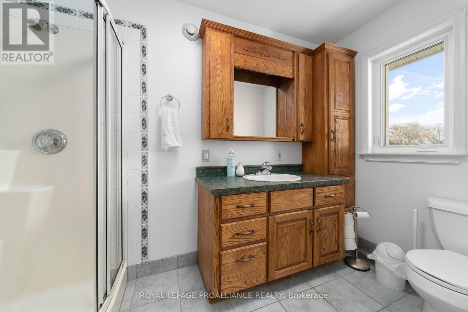 852 COUNTY ROAD 5