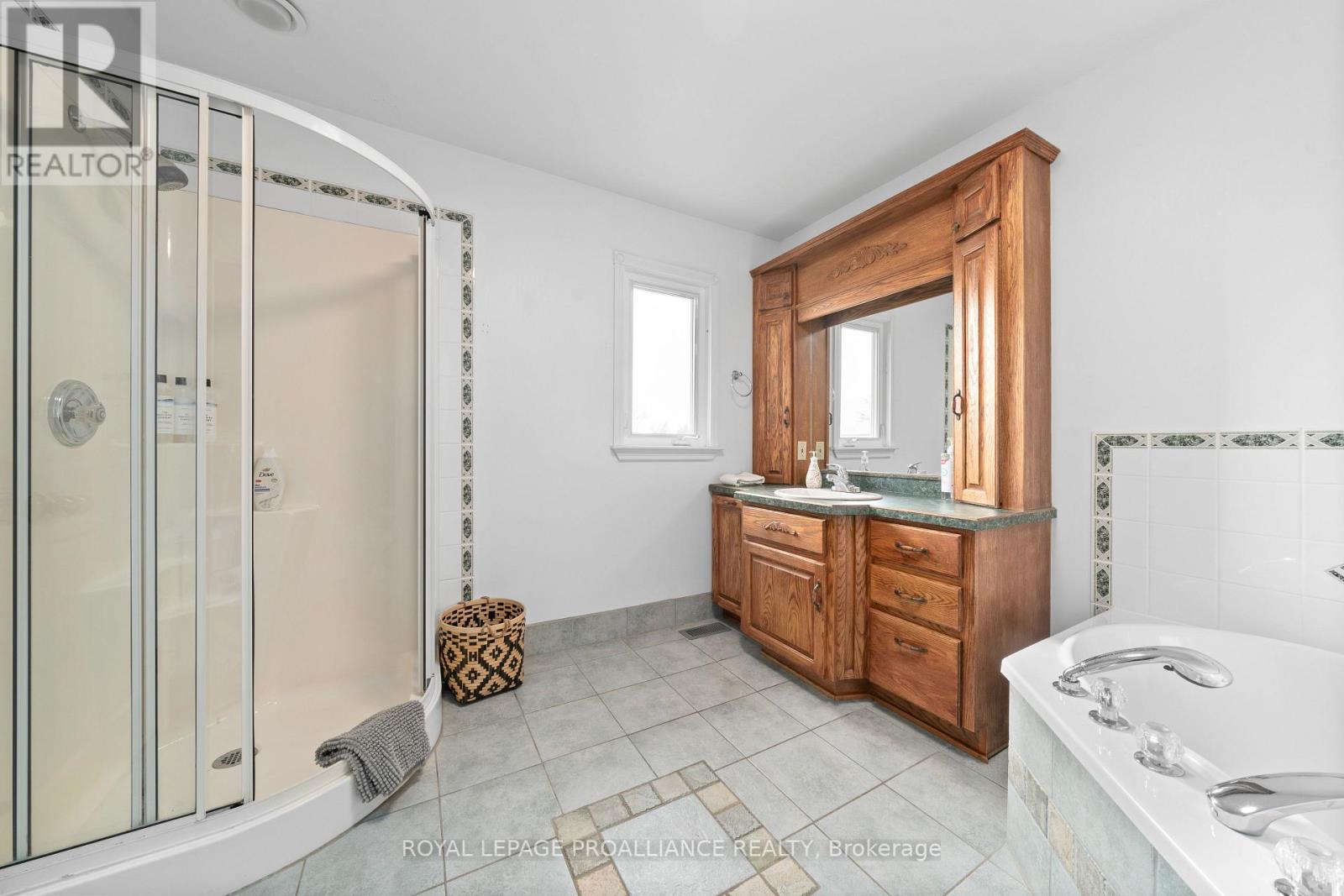 852 COUNTY ROAD 5