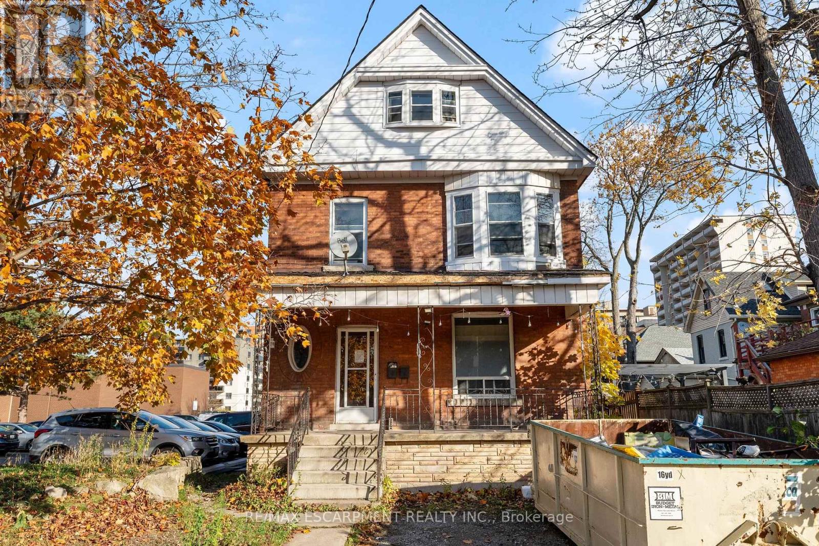 214 ROBINSON RD